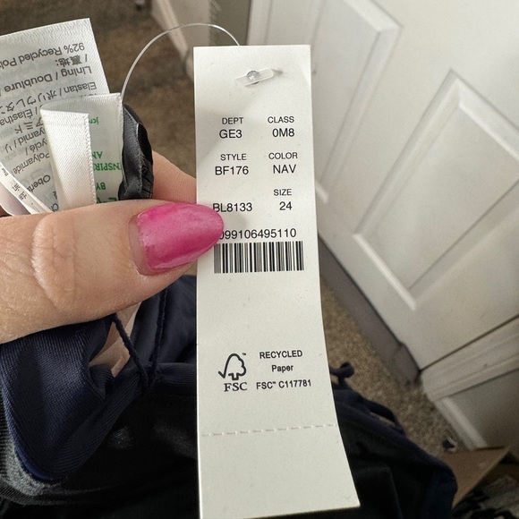 J Crew NWT Plus Size 24 Ruched sweetheart one-piece Swimsuit Navy Blue Padded - Picture 3 of 10